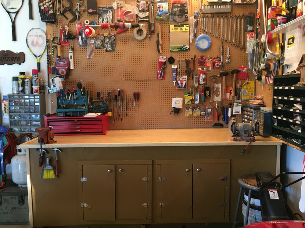 Tidy tinker's workshop